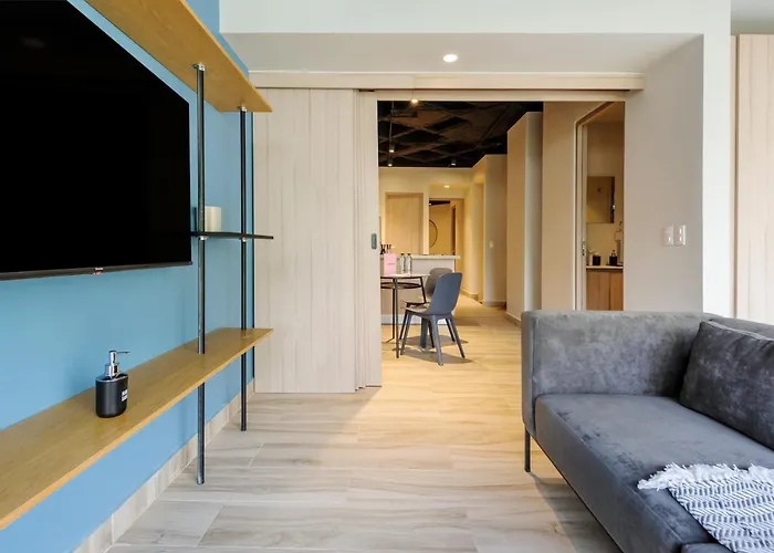 Darwin 74 By Wynwood House 3* Mexico City